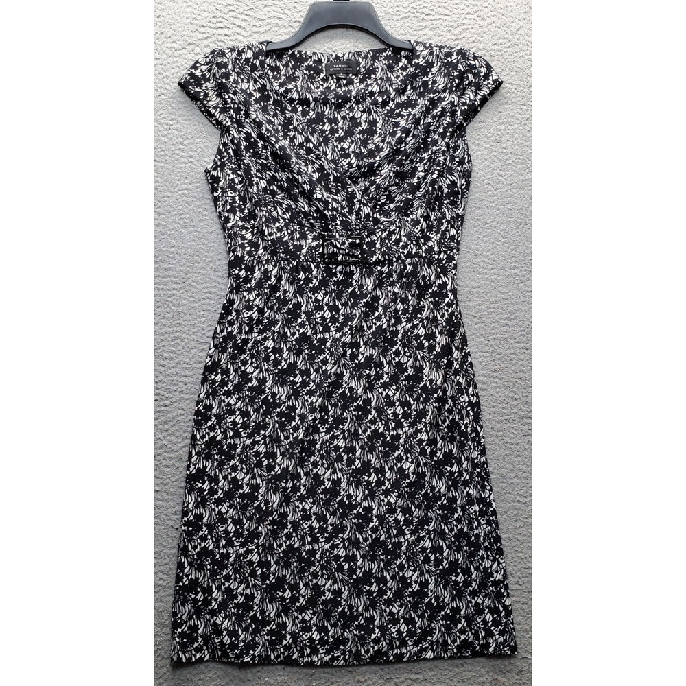 Tahari Arthur S Levine Dress Womens 2 Multi Abstract Floral Belted Career Office